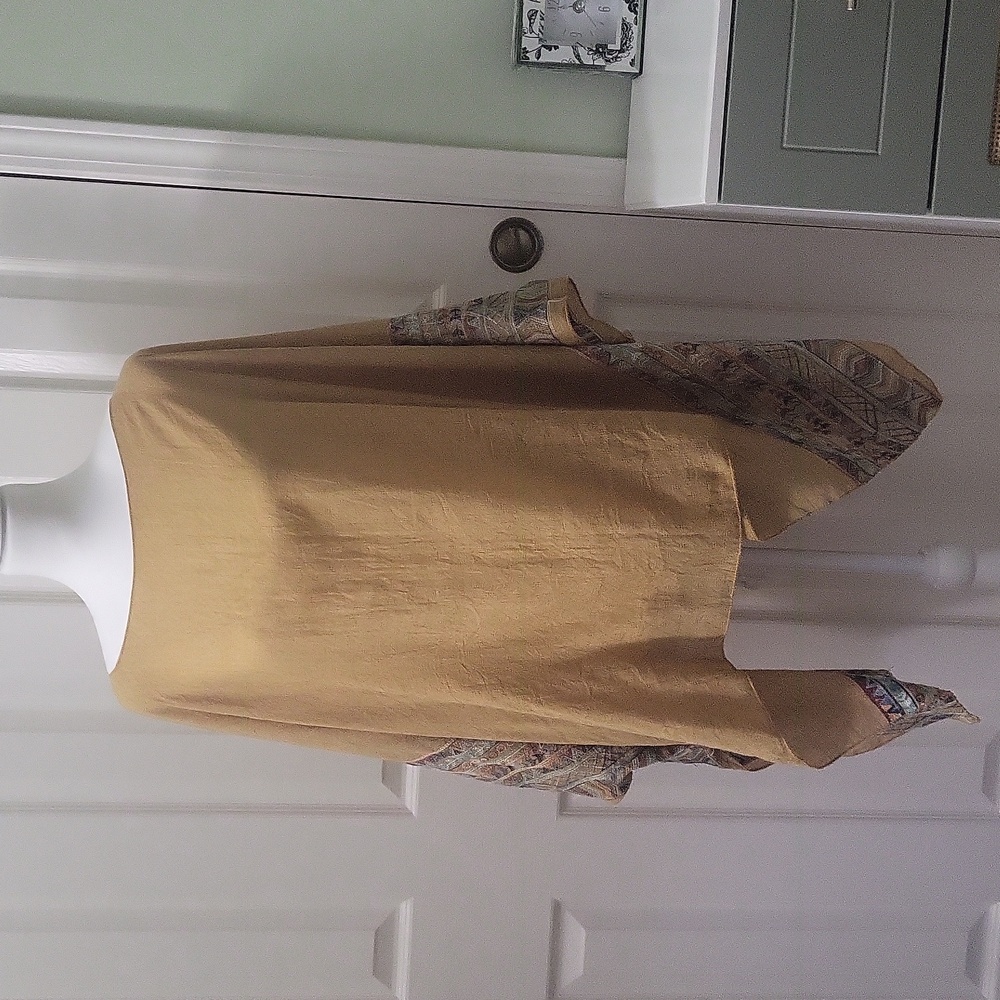 One size poncho tan